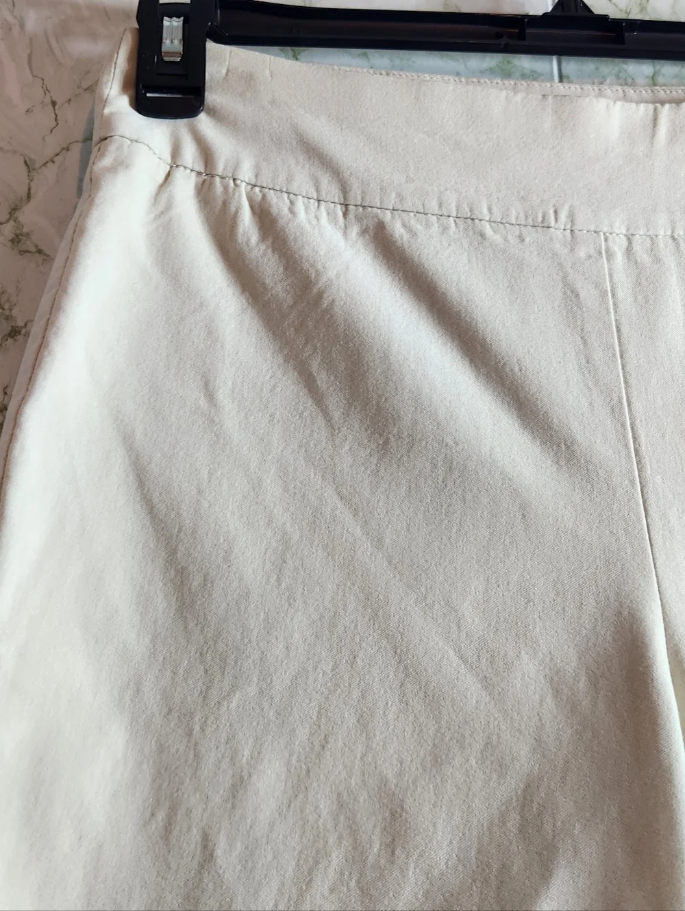 Chico's Pull-On Light Khaki Bermudas